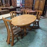 1980s dining room in rattan and oak veneer