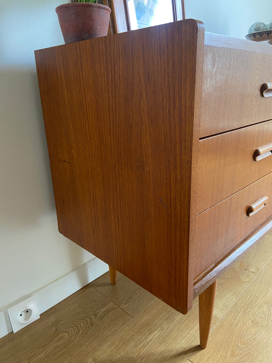 Vintage hairdresser 60s