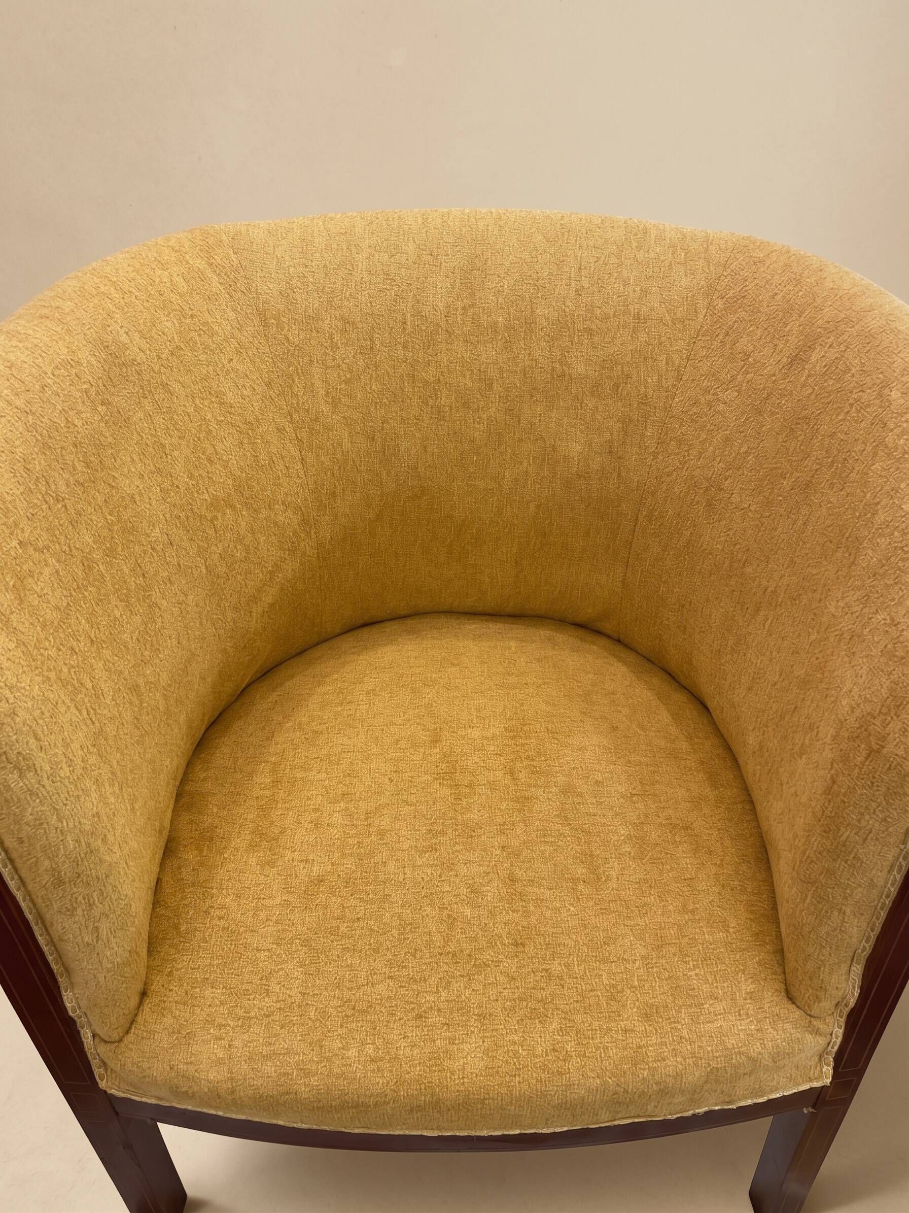 Art Deco gondola armchair in mahogany and marquetry – 1930s