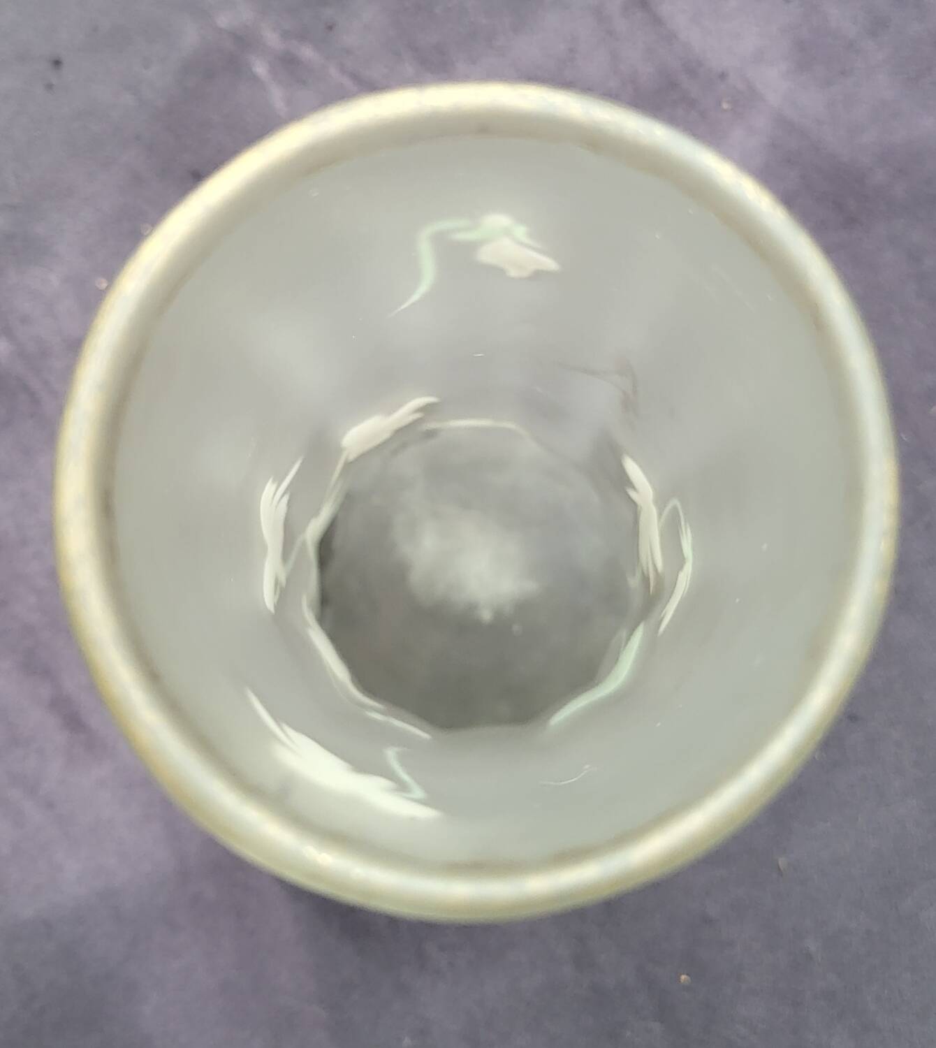 Legras vase, table bouquetier model "violet"