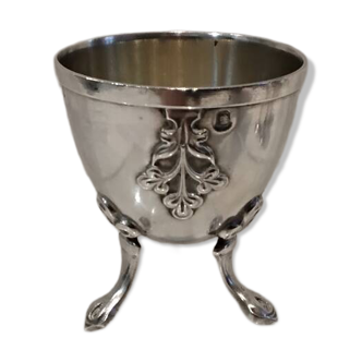 Beautiful 950 silver tripod egg cup in the Art Nouveau style by Minerva Queille