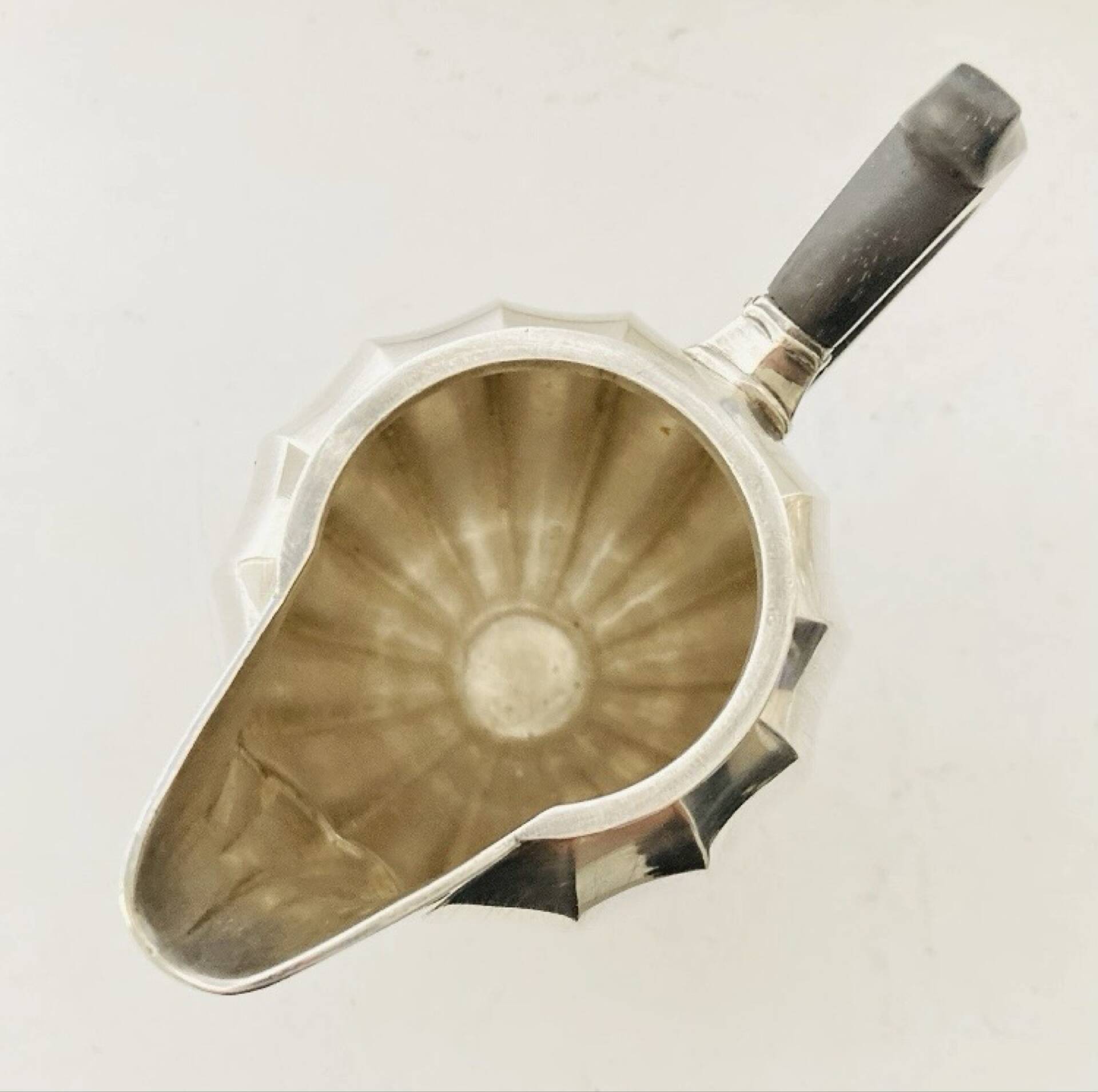 Art Deco milk jug CHRISTOFLE early 20th century in silver-plated metal with hallmark
