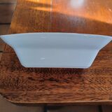 Hard porcelain gravy boat