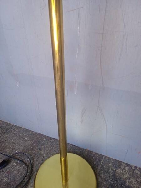 Reading floor lamp in golden brass vintage design 1970