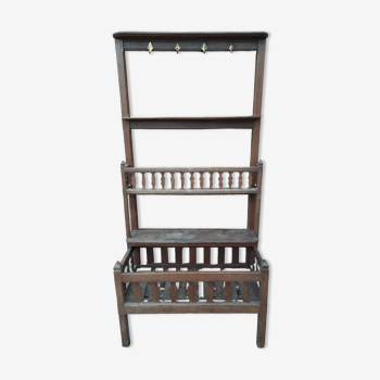 Etimier, old cheese rack / Furniture of trade