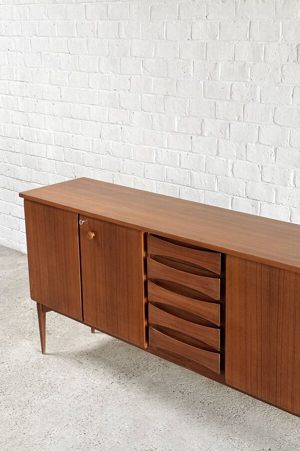 Enfilade moderniste italienne en teck, années 1960