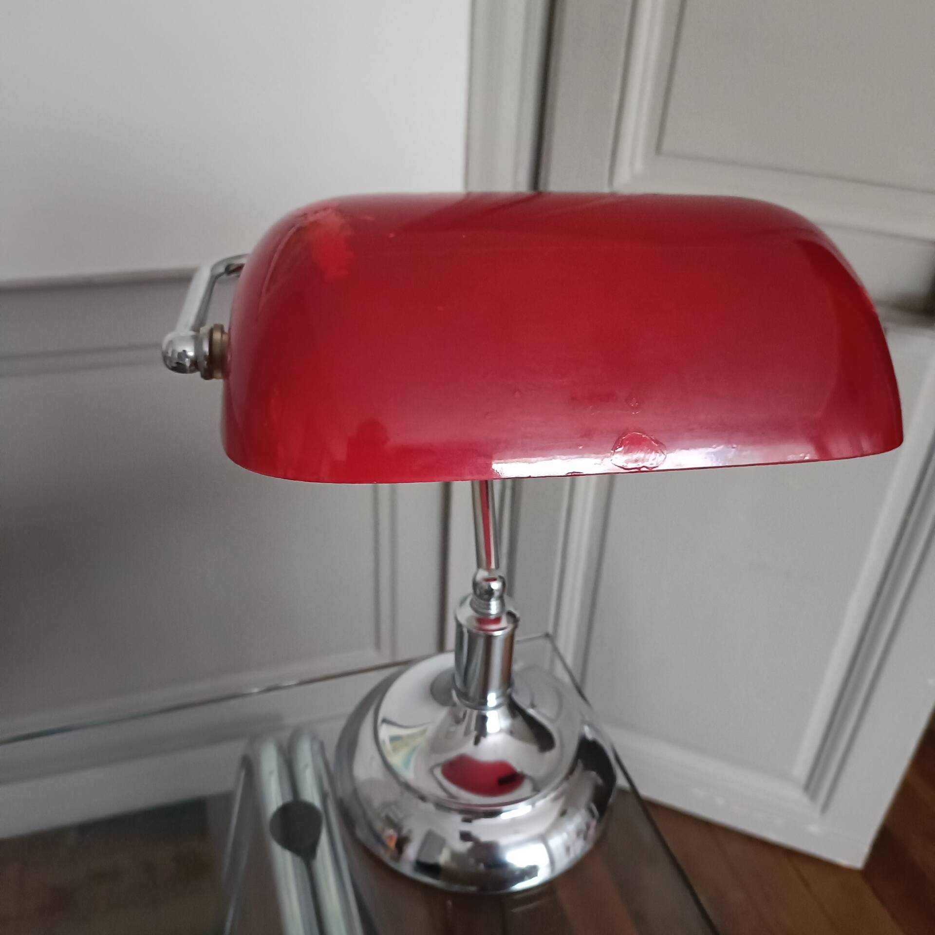 Vintage banker’s lamp, notary