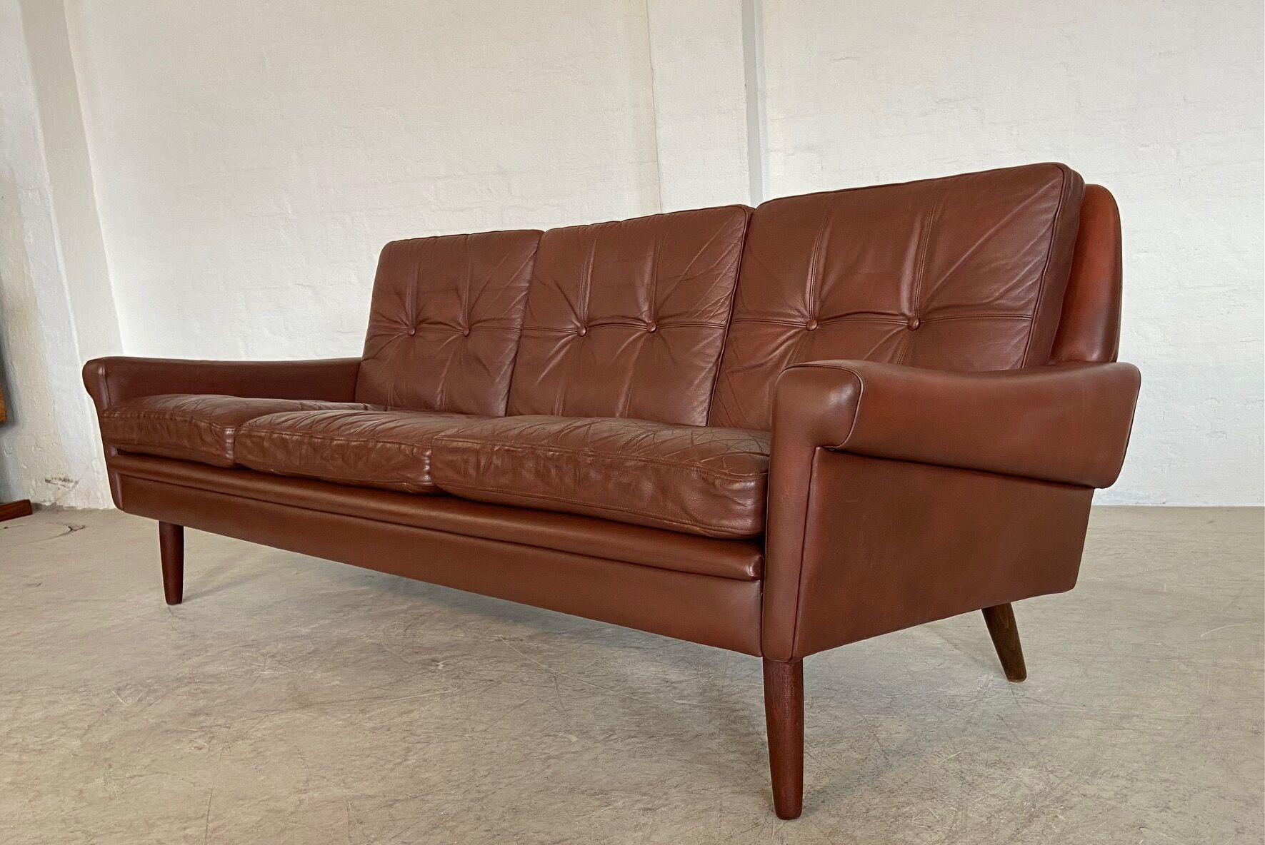 Danish mid-century Svend Skipper cognac 3 person sofa & lounge chair 1960s