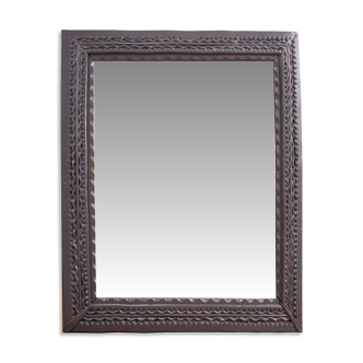 Large grey carved mirror in solid wood with new glass, from the 1900s (1890-1919)