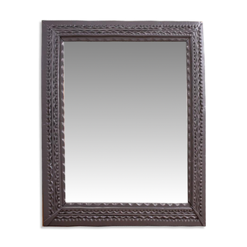 Large grey carved mirror in solid wood with new glass, from the 1900s (1890-1919)