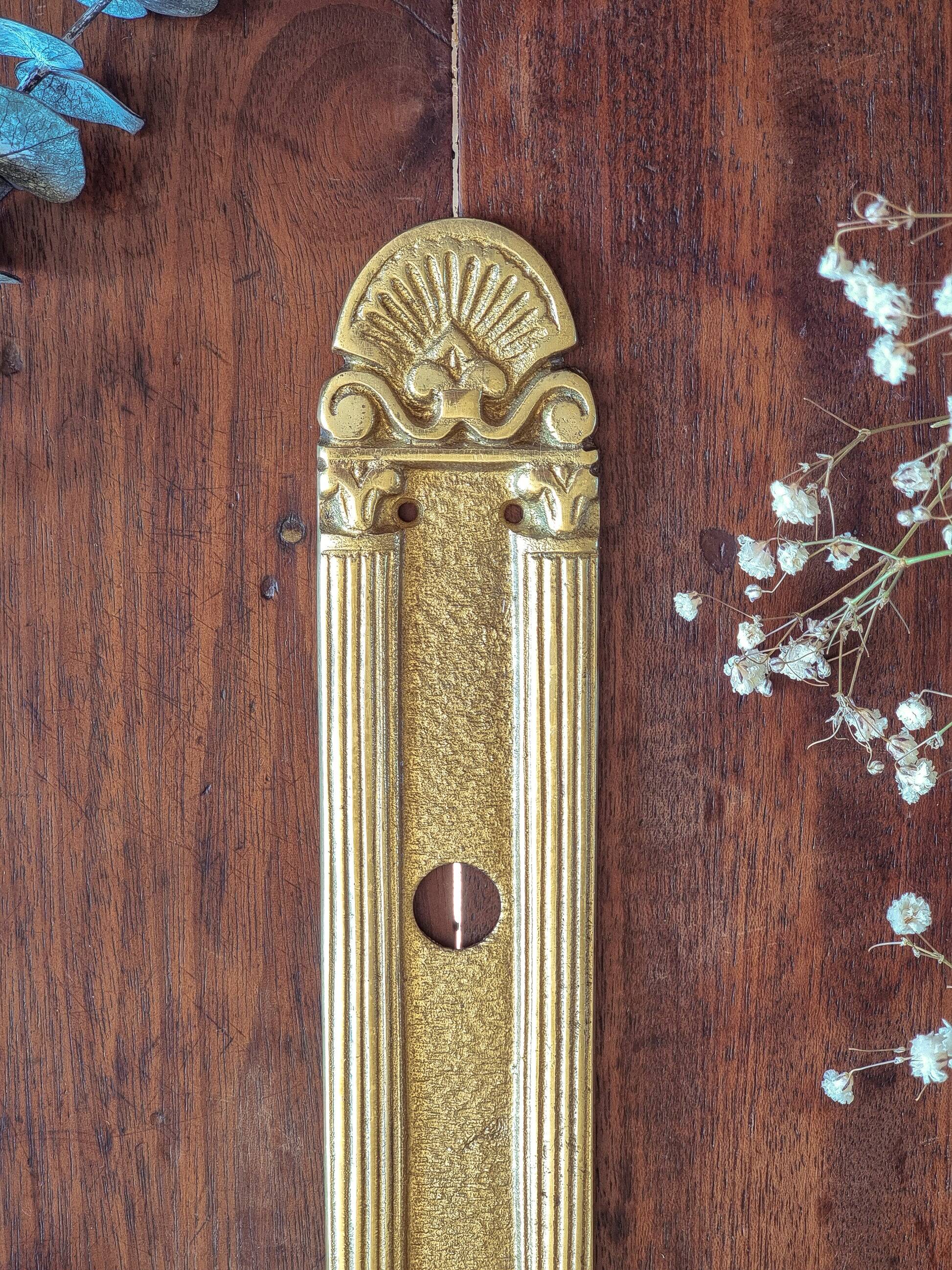 Bronze escutcheon plate