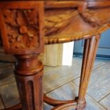 Piano bench