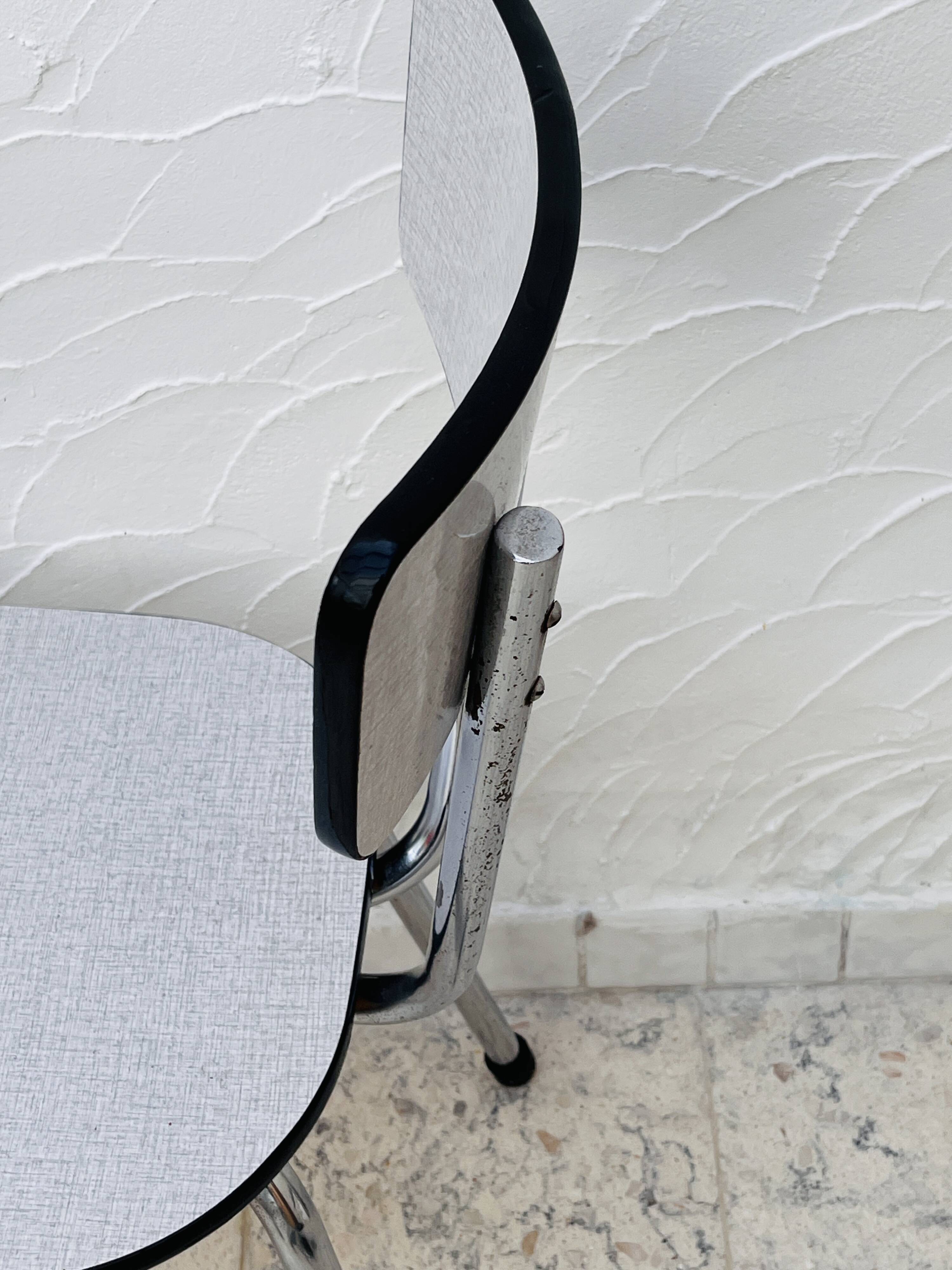 Set of 2 Formica chairs