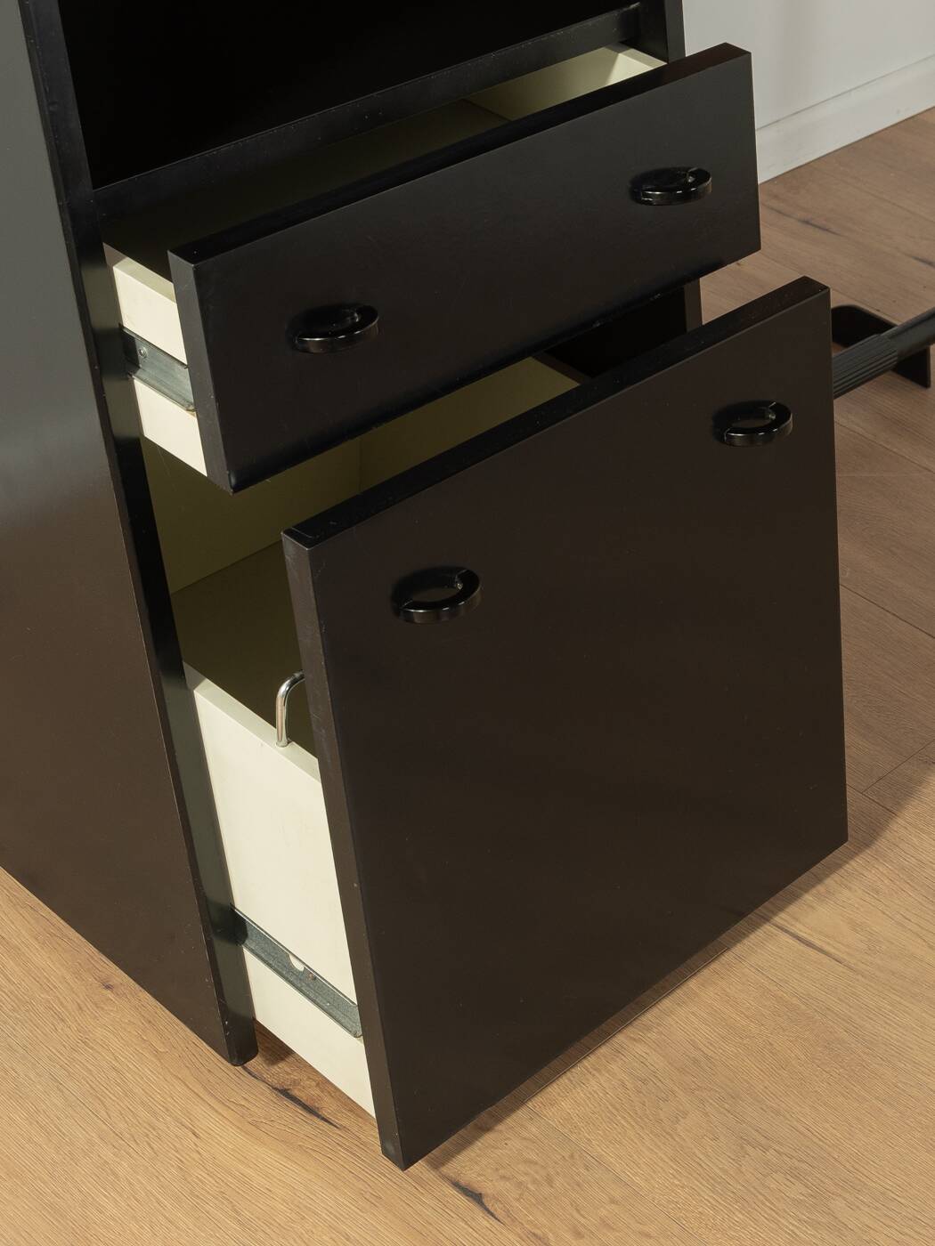 1980s desk, interlübke