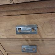 workbench with 16 drawers