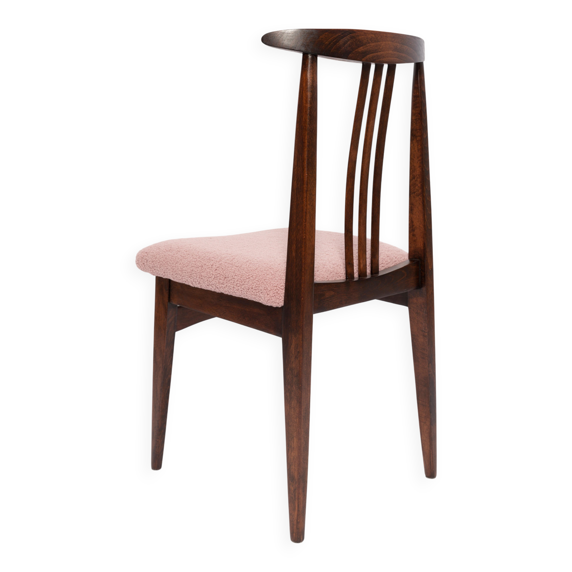 Mid-Century Beech Chair in Pale Pink Boucle, Walnut Wood, by M. Zielinski, Europe, 1960s
