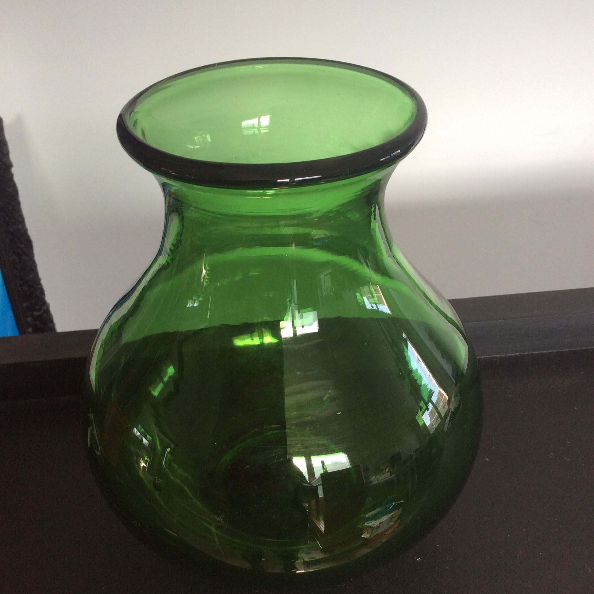 Vintage glass paste vase