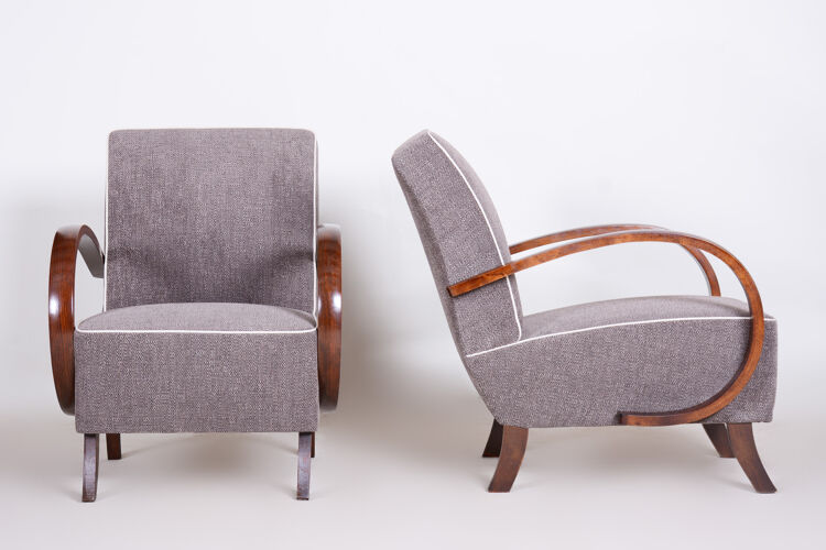Paire de fauteuils art déco gris fabriqué dans les années 1930, hêtre entièrement rénové.