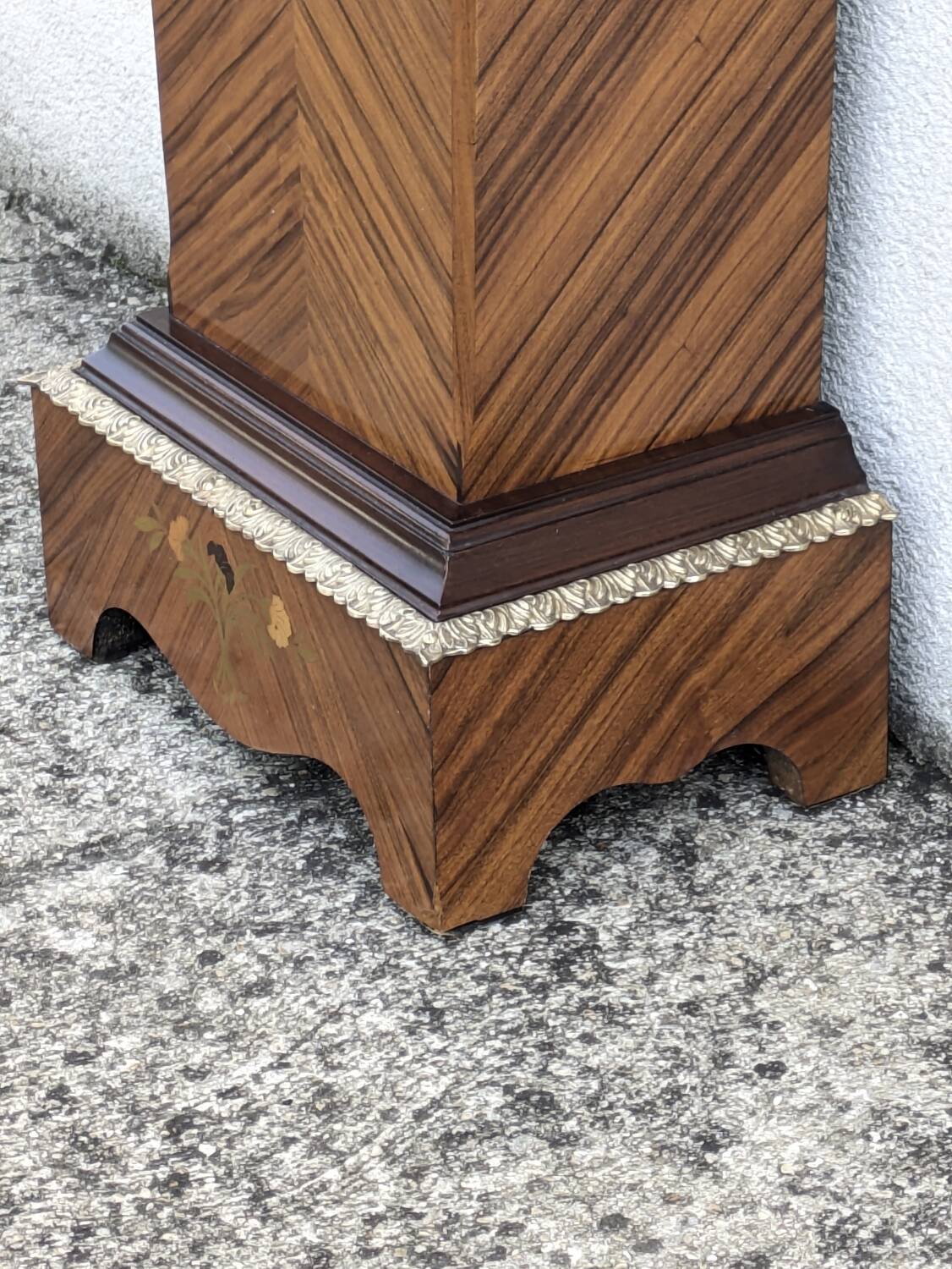 Vintage column in rosewood and bronze marquetry, mid-century