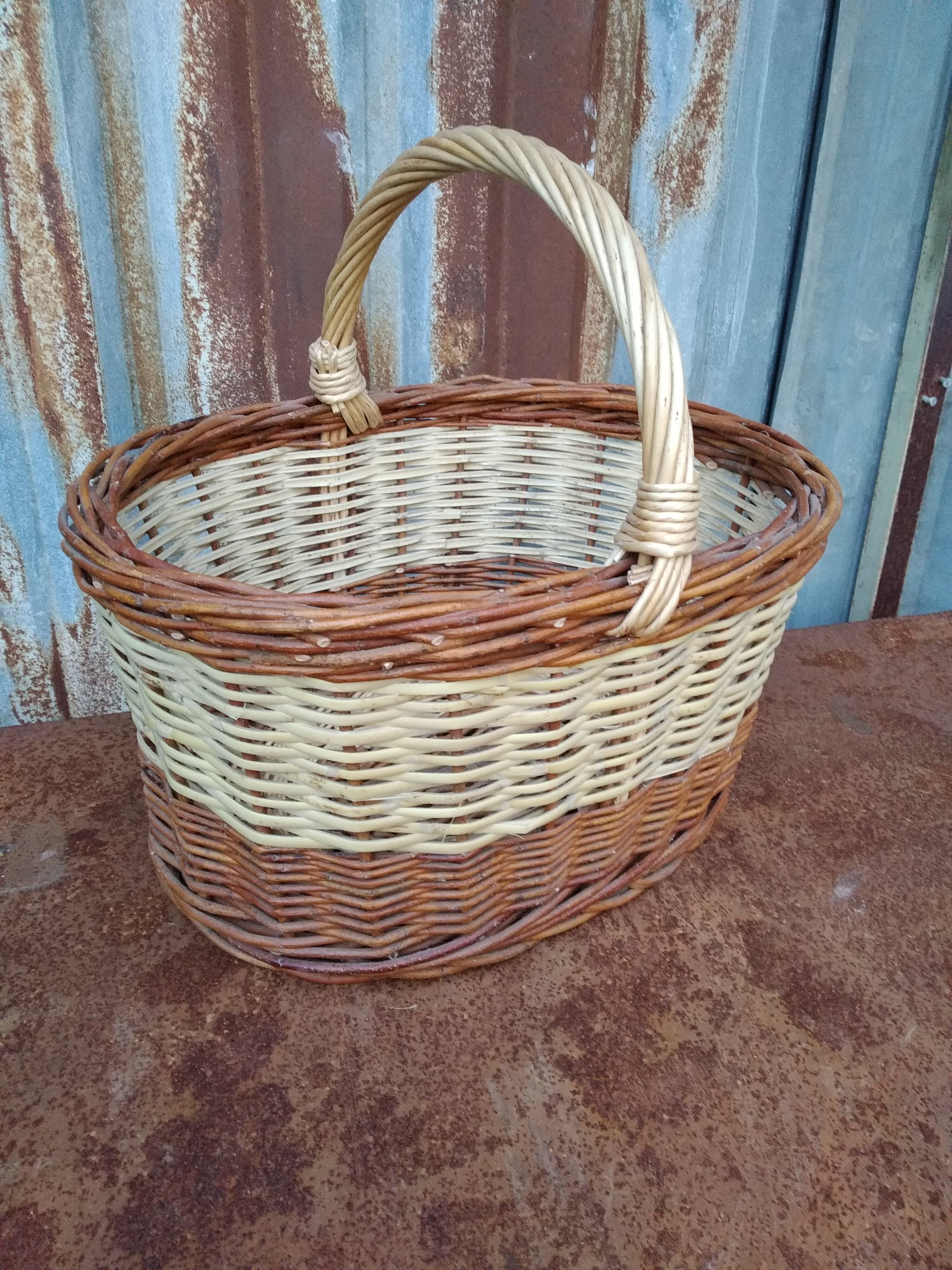 Provençal basket