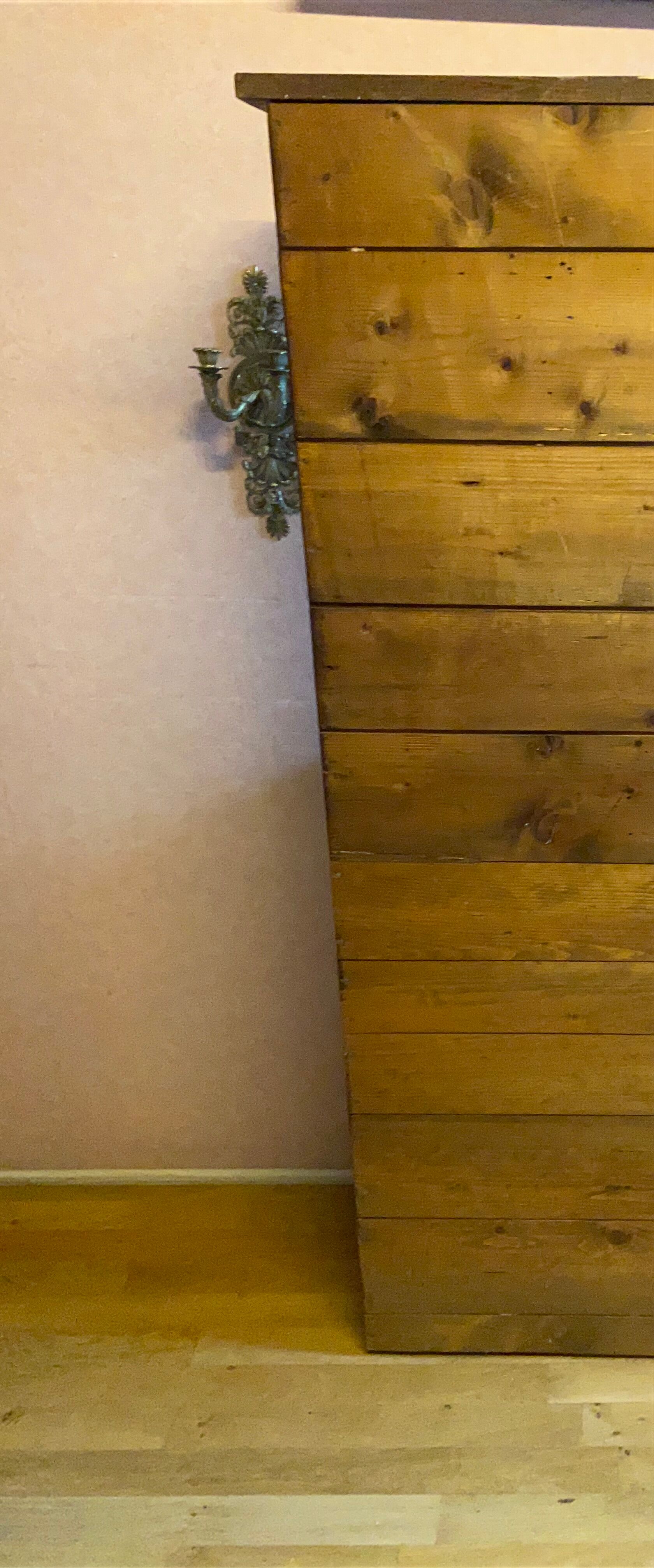 Savoyard fir dresser