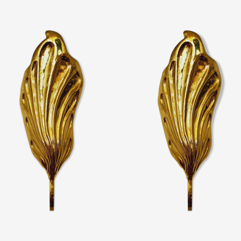 Set of 2 italian Mid Century Modern brass leaf shaped wall lamps by Tommaso Barbi