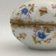Vintage box in Limoges porcelain, egg shape, floral decoration - twentieth century