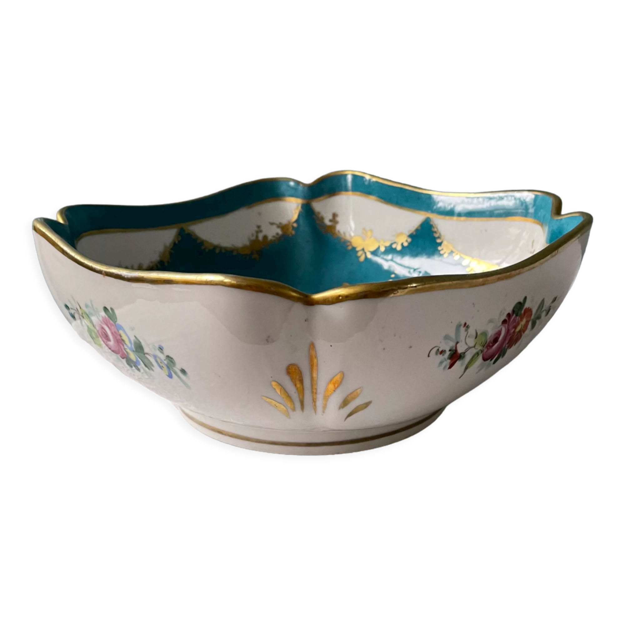 Porcelain salad bowl of Sèvres XIXth