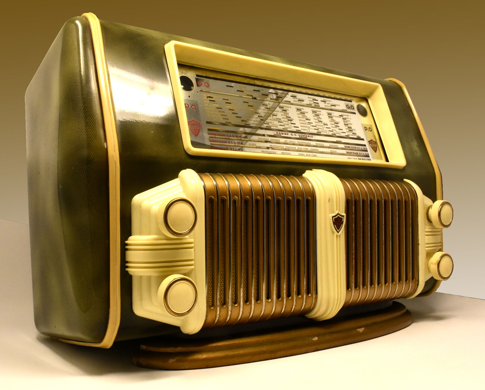 Radio TSF year 1951 Clarville M112