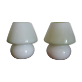 Paire de lampes champignon en opaline vert pâle vintage