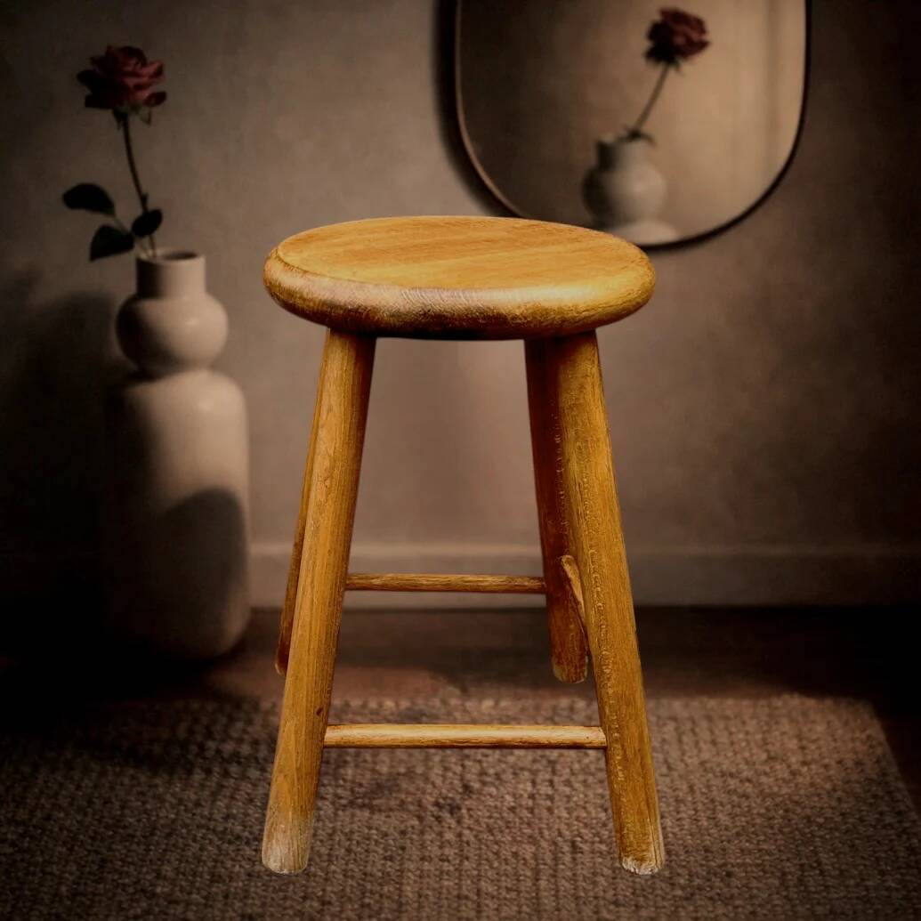 Vintage solid wood stool – 4 legs – Scandinavian style
