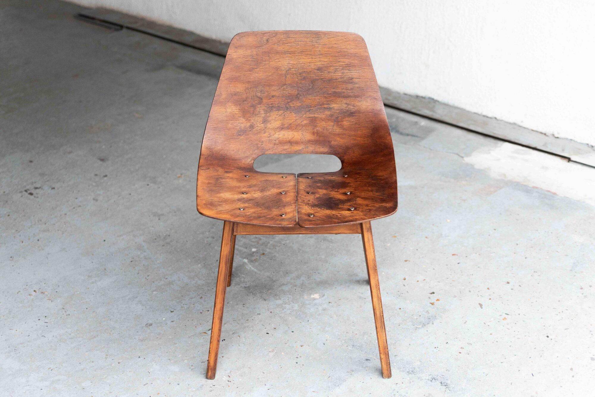 Set of 6 'Tonneau' dining chairs by Pierre Guariche