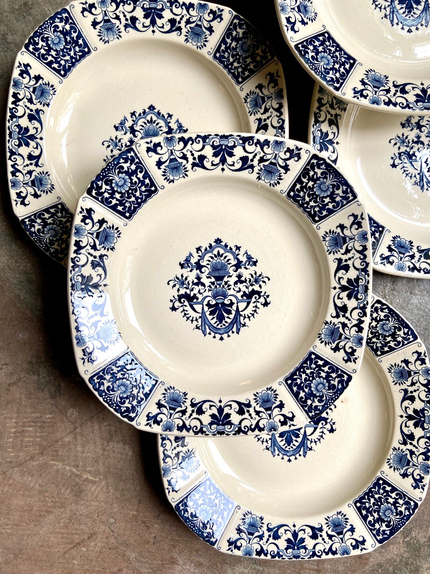 6 Gien hollow plates in iron earth, service "Blue Ibis" late nineteenth century