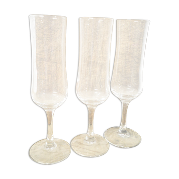 Trio de flûtes à champagne