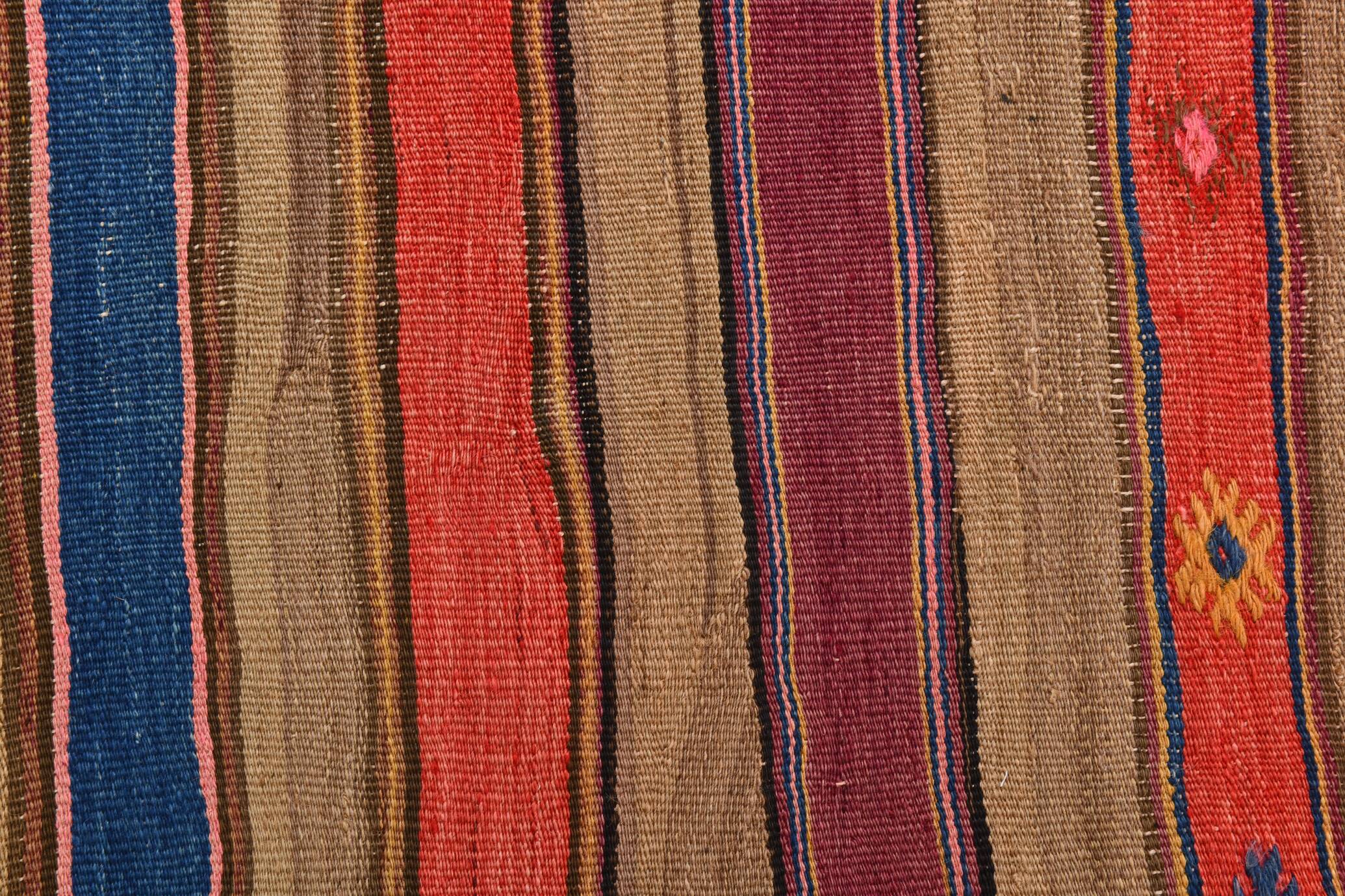 Burgundy & Brown Vintage Kilim Rug, 140x214Cm