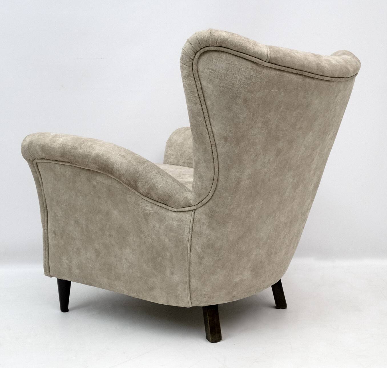 Attributed Gio Ponti Mid-Century Modern Italian Velvet Armchairs for ISA