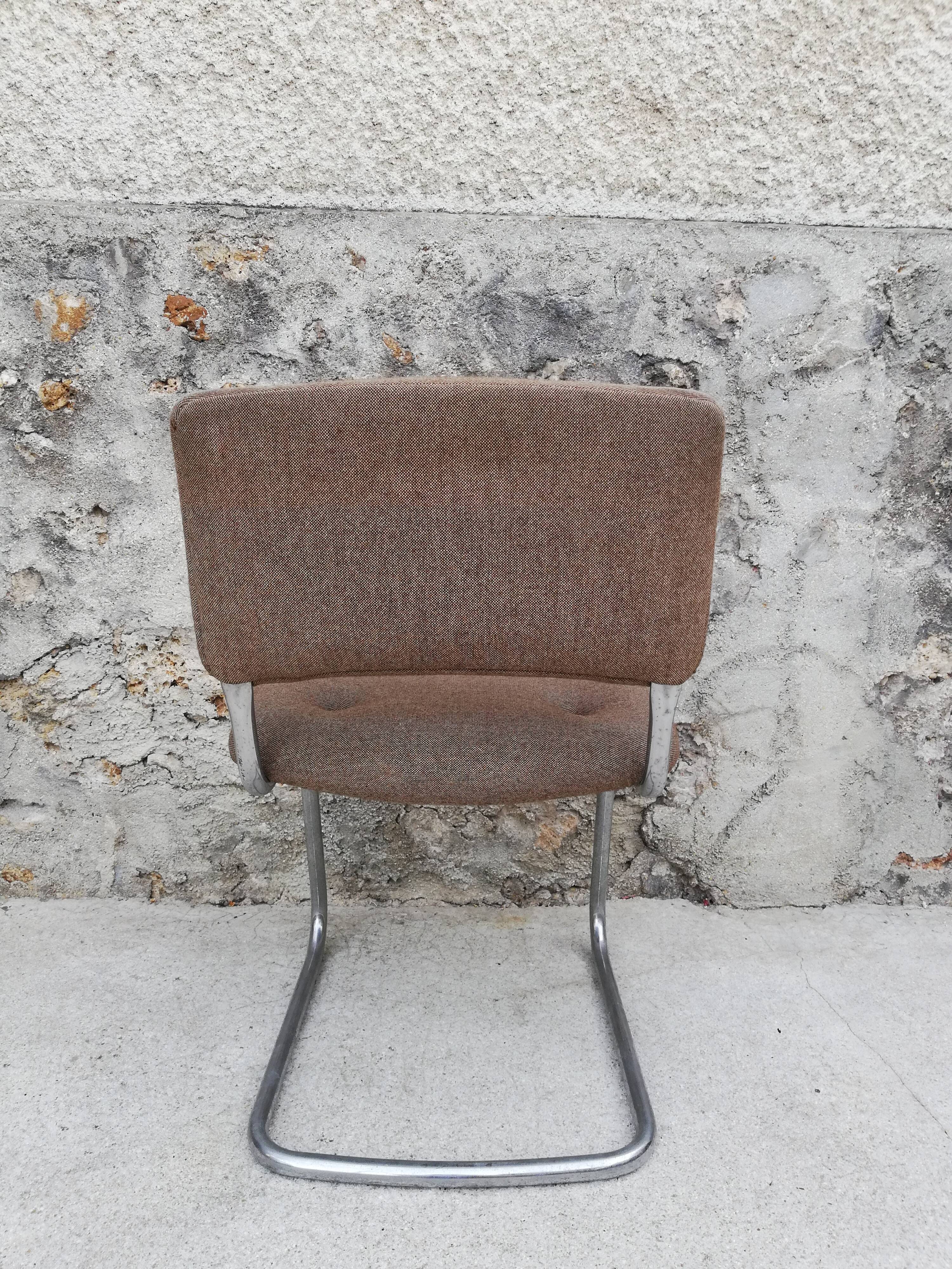 Stafor Steelcase Chair