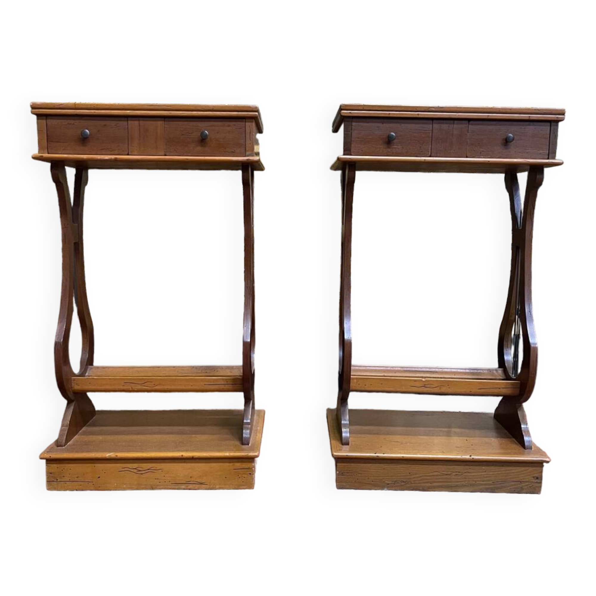 Paire de tables de chevets Lyre