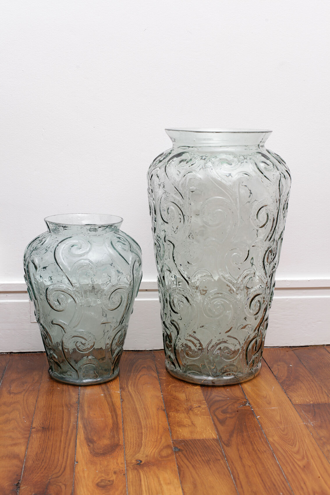 Vase carved glass 51 cm