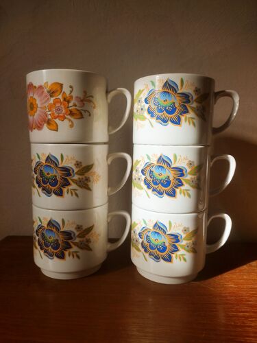 6 mugs Monopoli pour thé ou chocolat