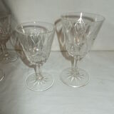 Lot 7 wine glasses and 2 standing water glasses