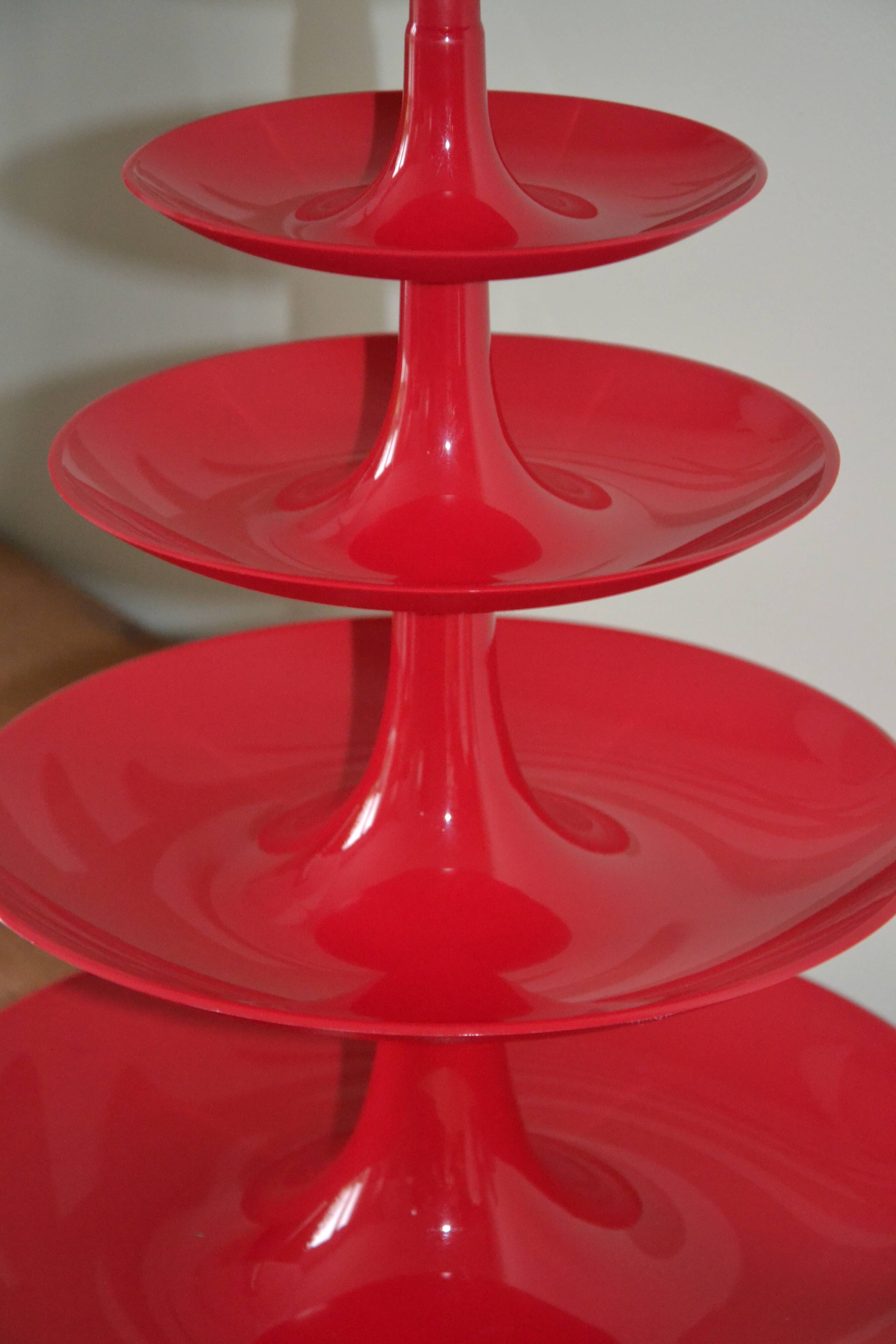 Babel tower/fruit or dessert stand