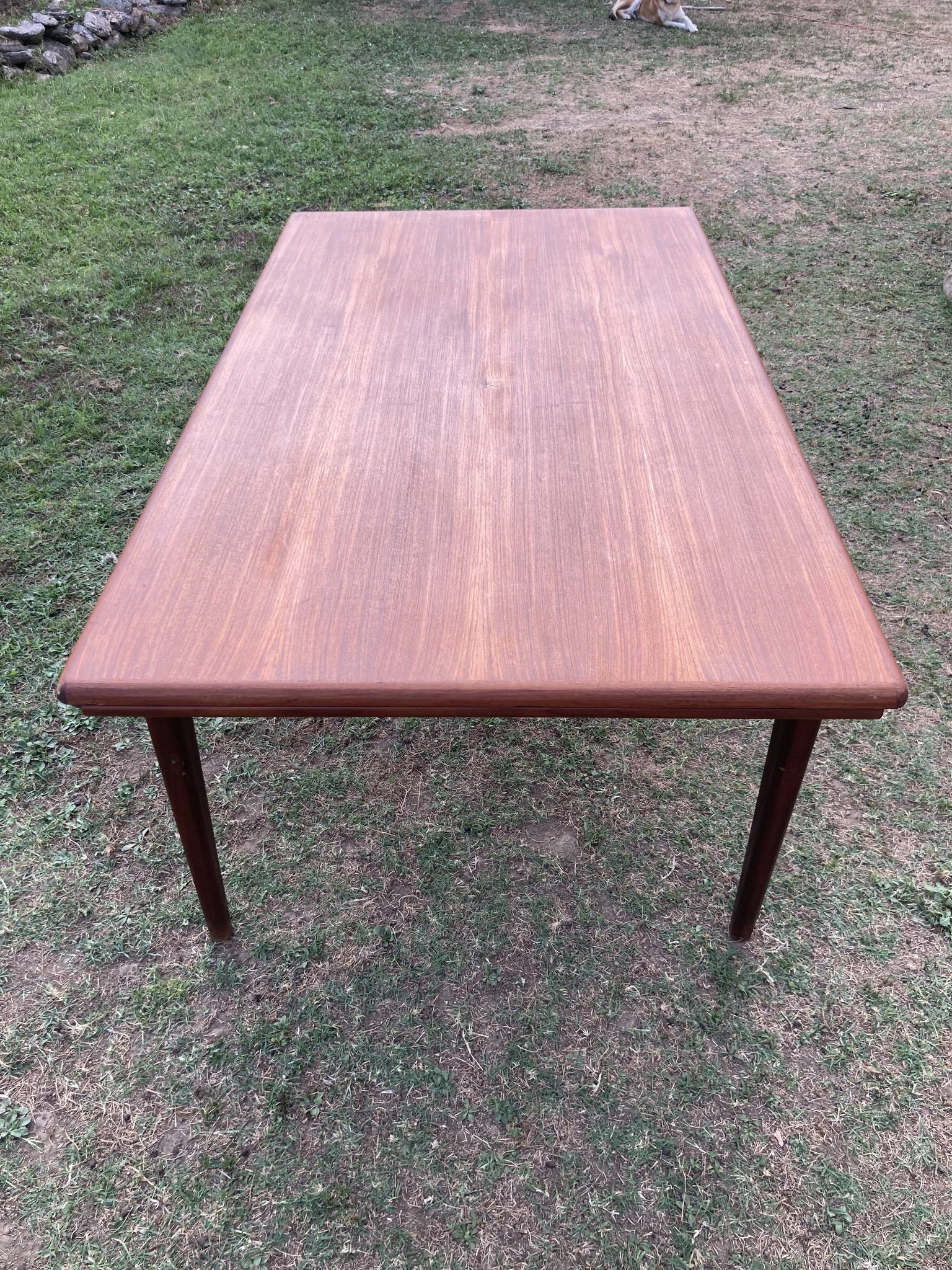 SCANDINAVIAN DINING TABLE "JOHANNES ANDERSEN".