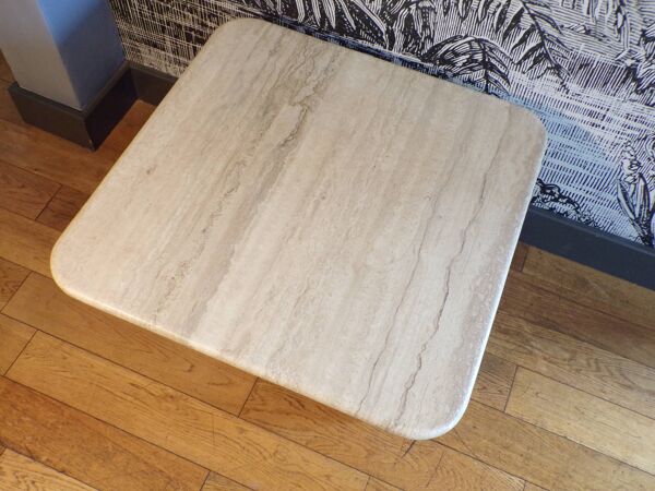 Table basse carrée en travertin 70x70cm