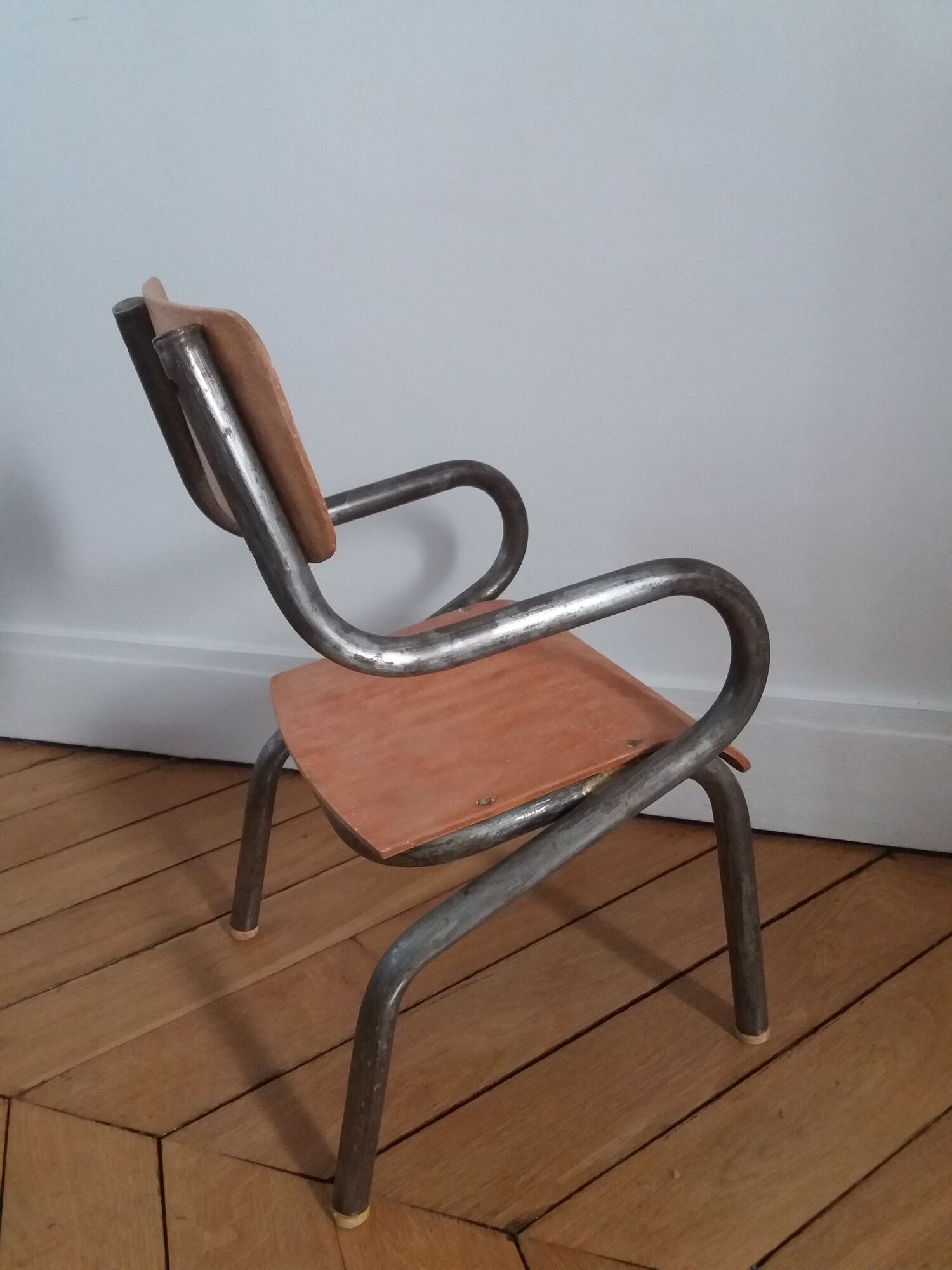 Industrial child chair