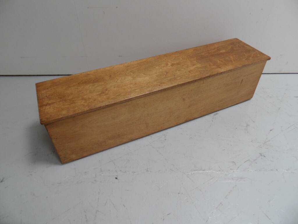 Vintage chest