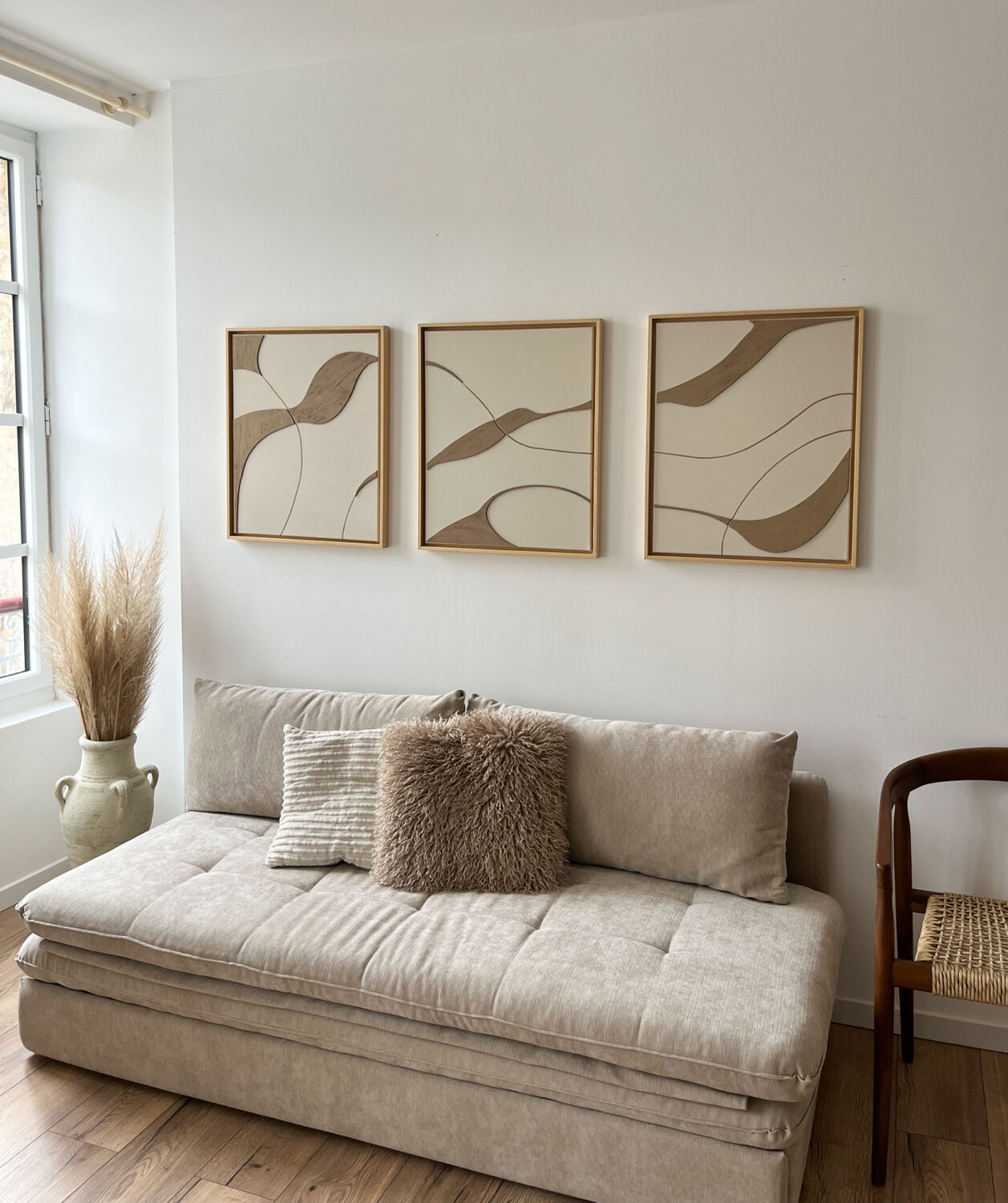 Beige and taupe linen relief design table.