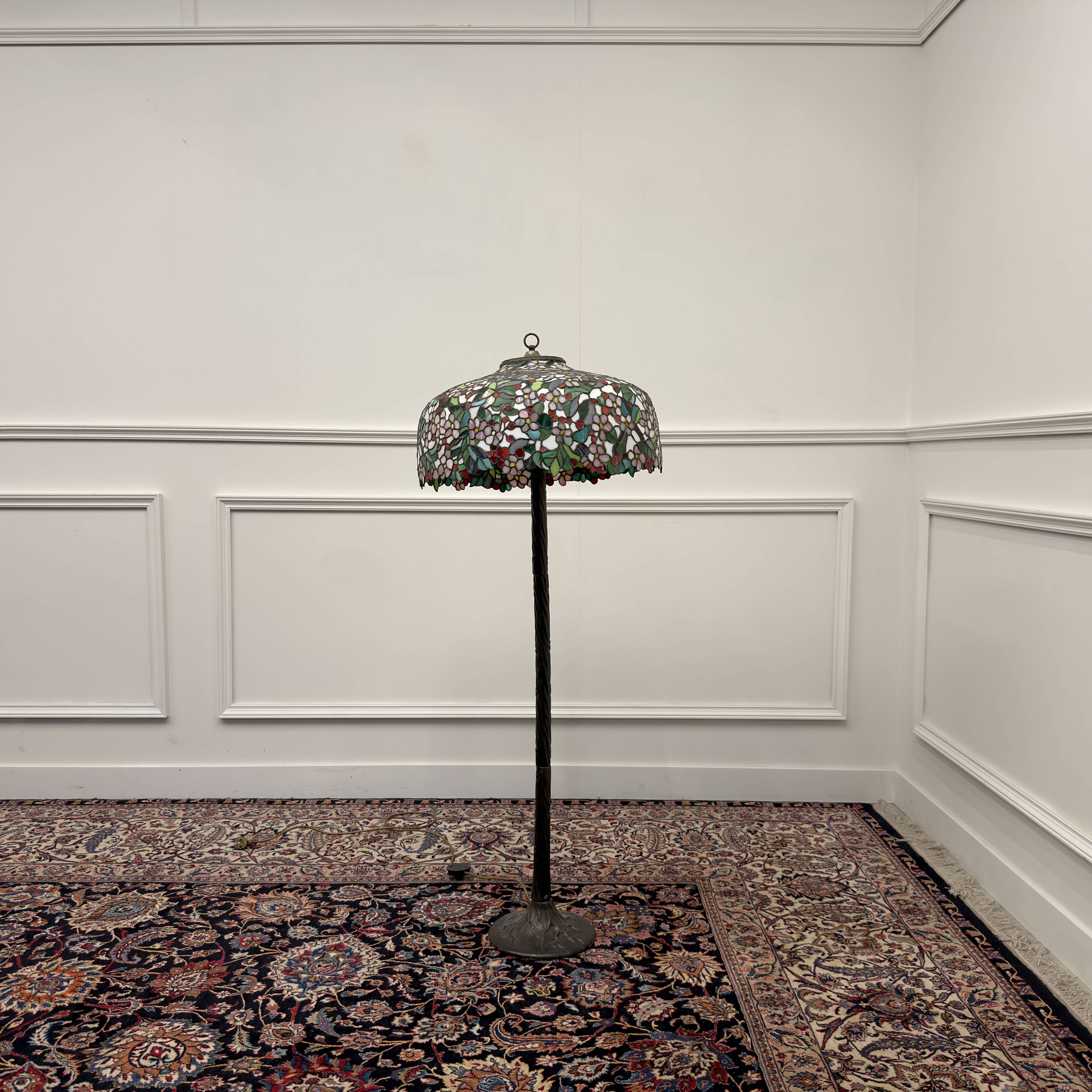 Large Tiffany floor lamp Art Deco