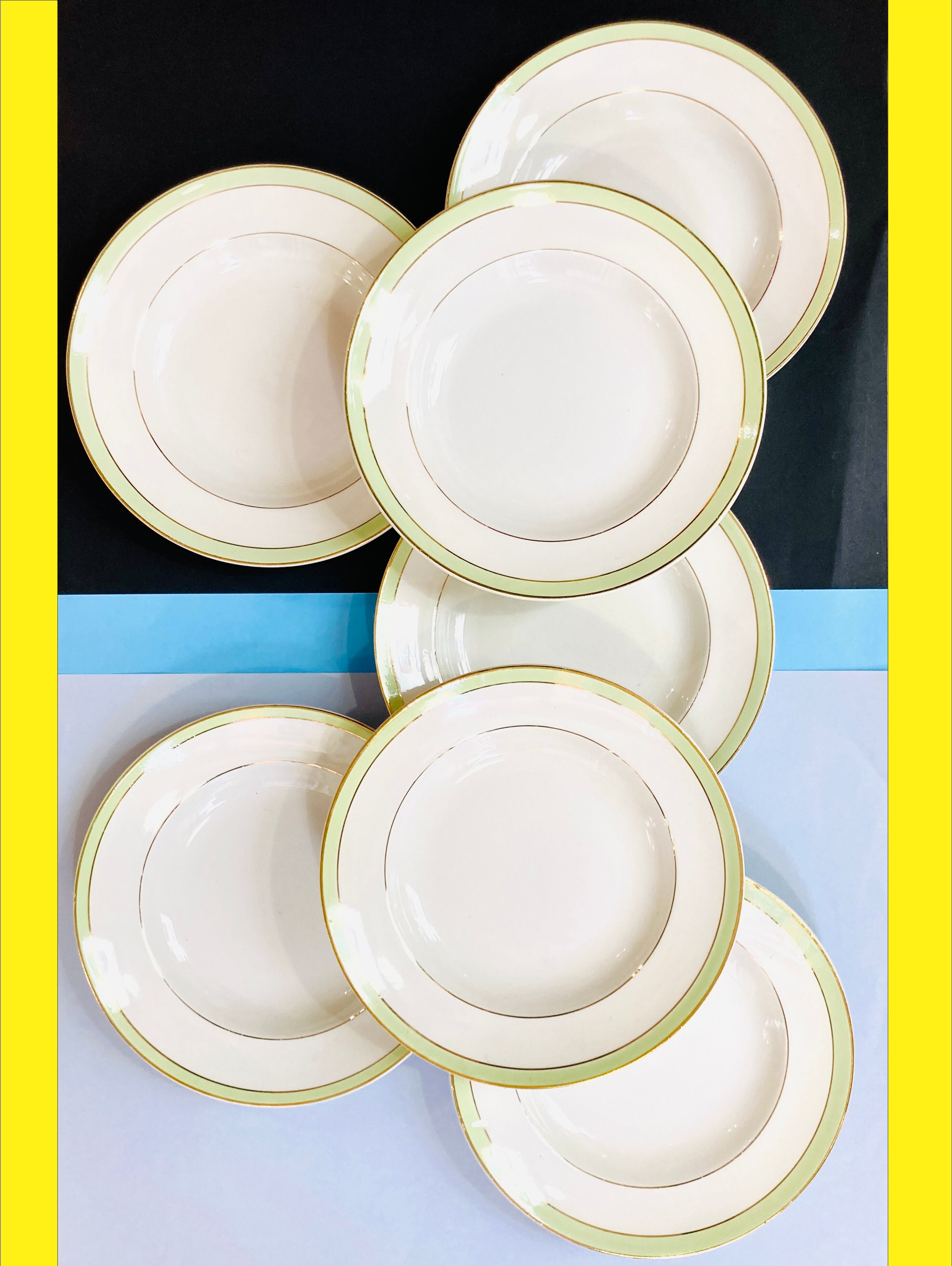 7 assiettes des années 60 verte et blanche - moulin des loups & orchies france