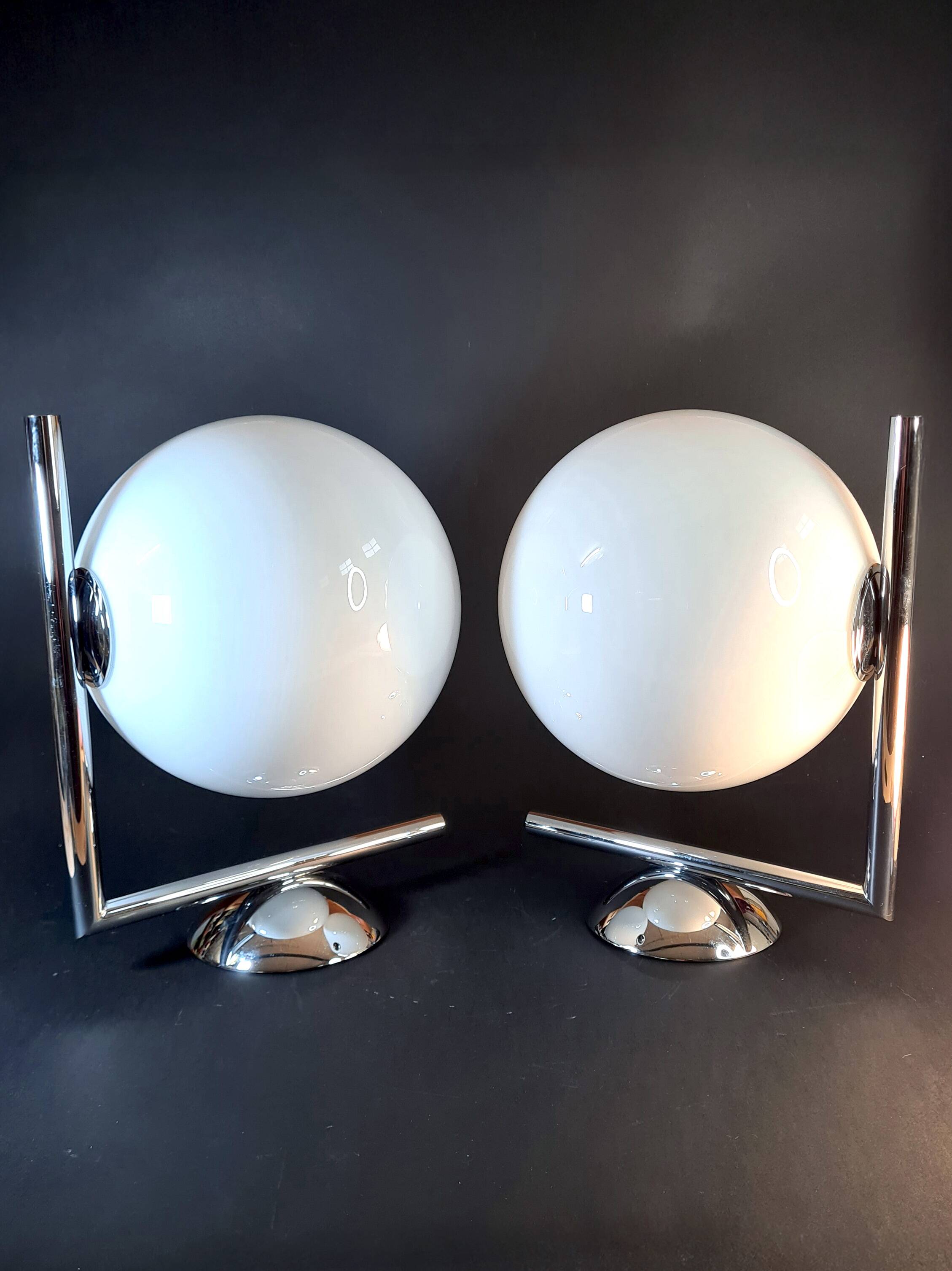 Pair of FLOS IC Lights C/W2 Wall Lights – Chrome & Globe Ø30 – Blown Glass